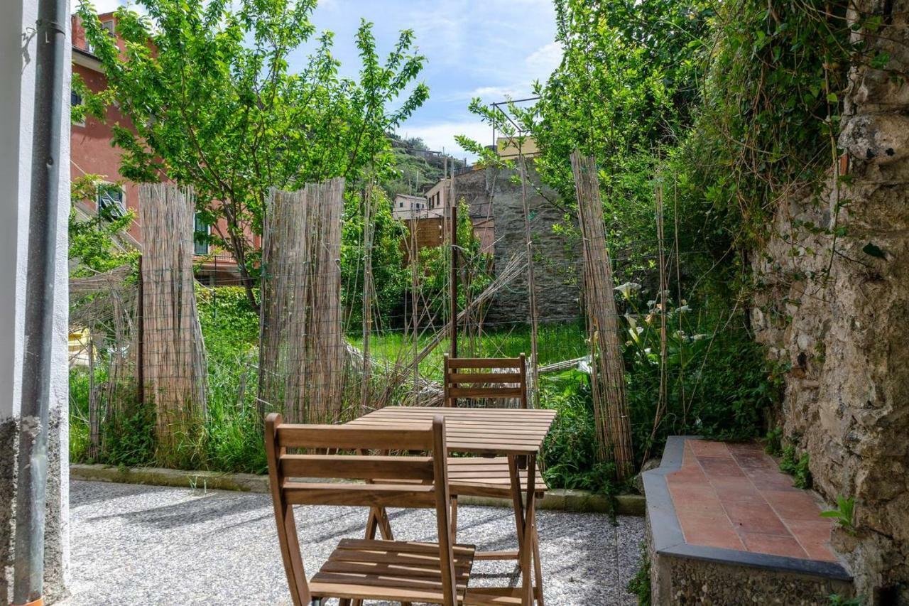 Апартаменты Joivy Family Flat With Little Patio, Cinque Terre Вернацца Экстерьер фото